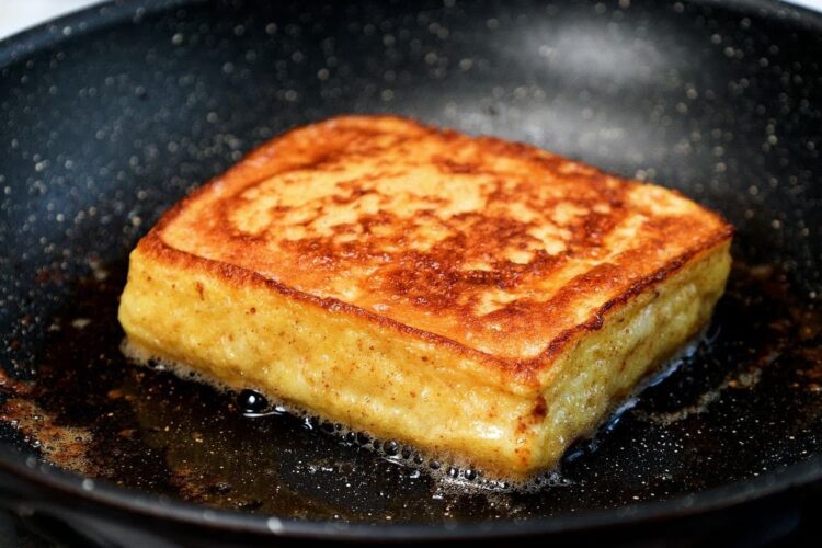 I've never had such fluffy and delicious french toast! this is better than cake🍰