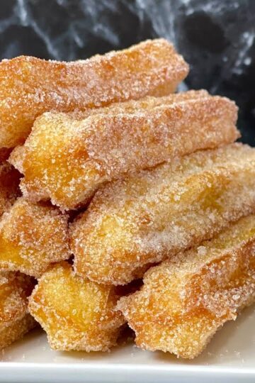 VOICI COMMENT FAIRE DES CHURROS À LA MAISON SANS MACHINE👩🏻‍🍳 Avec sauce chocolat 🍫 Deli Cuisine