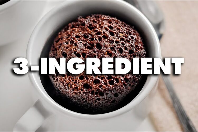 3 Ingredient Chocolate Mug Cake!