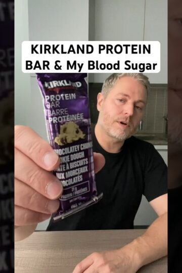 Kirkland protein bar and my blood sugar. #glucoselevels #bloodsugar #proteinbar
