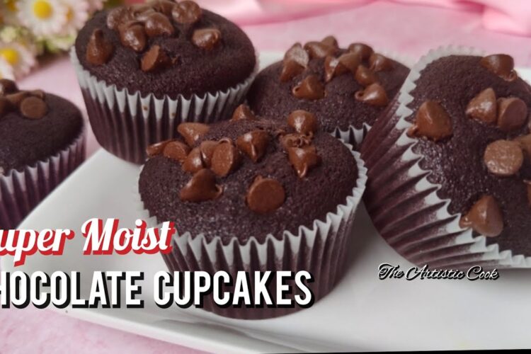 Chocolate Cupcakes Recipe | Super Moist Easy Cupcake Recipe | How to Make Chocolate Cupcakes
