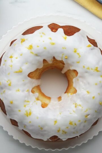 Beautiful Lemon Bundt Cake