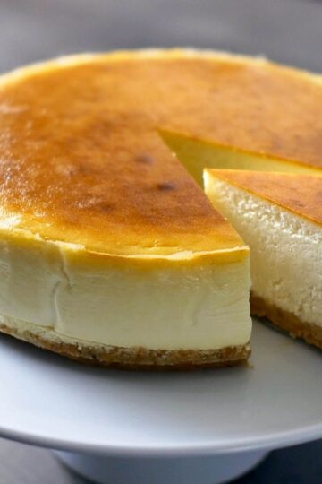 The Best New York Cheesecake Recipe | Emojoie Cuisine