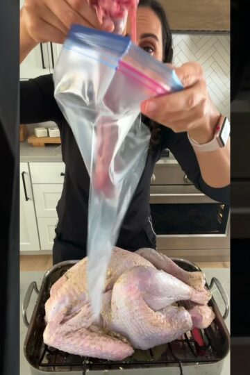 How to Cook Thanksgiving Turkey | Feel Good Foodie