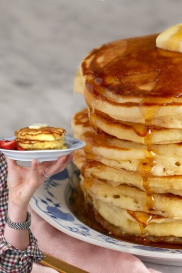 FLUFFY Pancakes Recipe