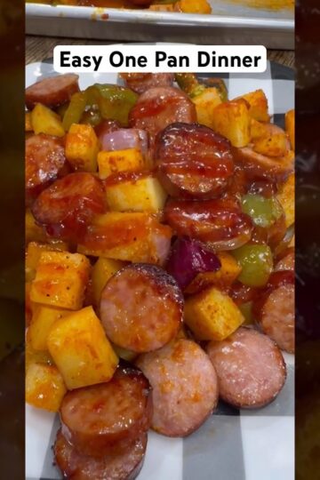 Sheet Pan Sausage and Potatoes #dinner #sheetpandinner #dinnerideas #recipe #onepan
