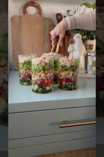 Easy salad ideas 🥗 #shorts #saladrecipe #lunchboxpacking #asmrfood #amazongadgets #lunchideas