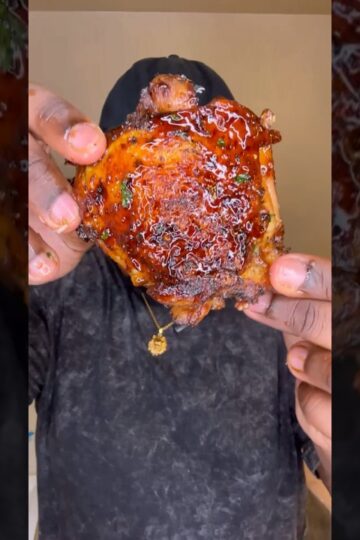 You only have 30 mins, make Honey Garlic Glazed Chicken Thighs