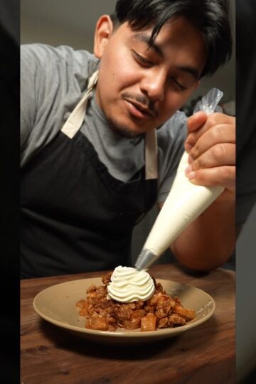 Apple crisp will spawn under your pillow tonight. #apple