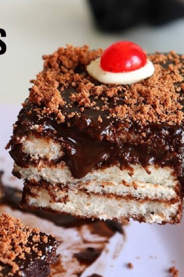 Easiest Cake Ever | No Oven,No Bake,No EGG, Quick Easy Chocolate cake | #shorts #ammakithaali #cake