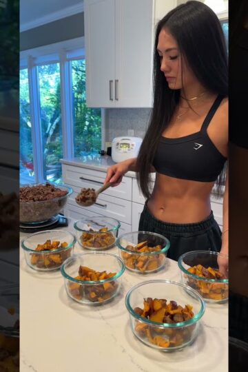 best day of the week 🤭 #mealprep #mealprepideas #asmr #gymmotivation