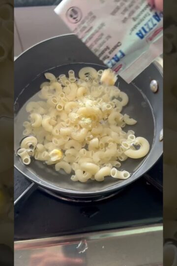 Maggi Cheese Macaroni Pasta #pasta #maggi #cheese #readytoeat #asmr #viral #trending #shorts #food