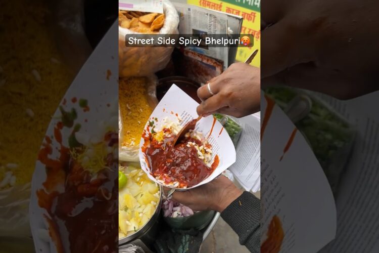 Street Style Spicy Bhel Puri in Jaipur #shorts #bhelpuri #indianstreetfood