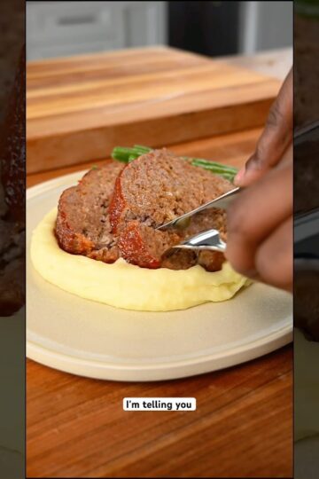 The best Meatloaf recipe!!! #inspiredbydairy #easyrecipes