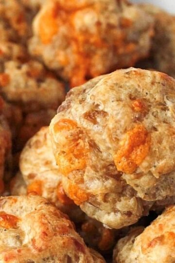 4-Ingredient ® Bisquick Sausage Balls Recipe