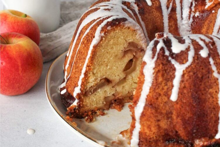 Best jewish apple cake recipe l (Easy Recipes)