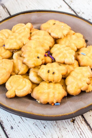 Pumpkin Spice Spritz Cookies with Pumpkin Spice Glaze