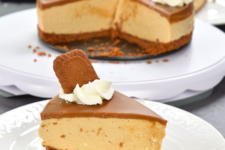 No- Bake Lotus Biscoff Cheesecake Without Gelatin