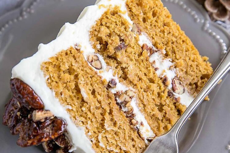Pumpkin Cake with Candied Pecans
