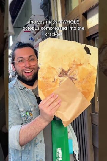 GIANT RICE CRACKER in Asakusa: One of the most unique things to eat in Tokyo, Japan! Octopus senbei