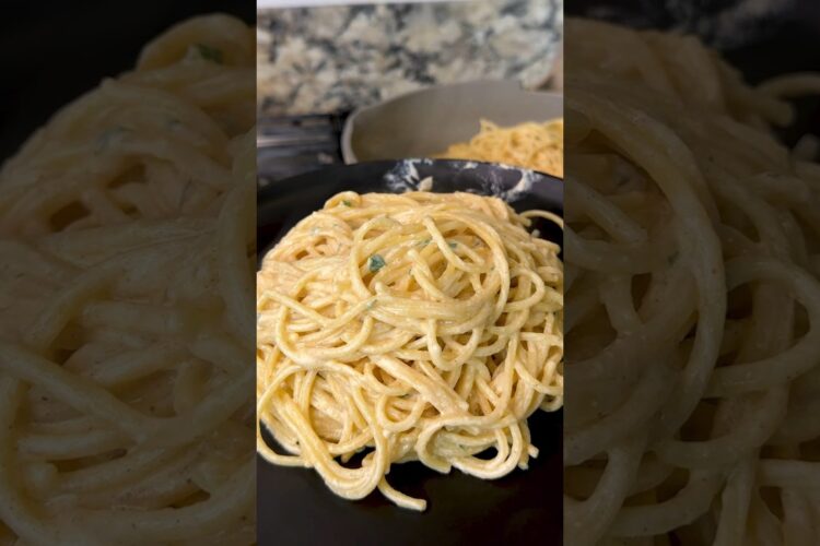 Creamy Garlic Parmesan Pasta Easy Recipe #shorts