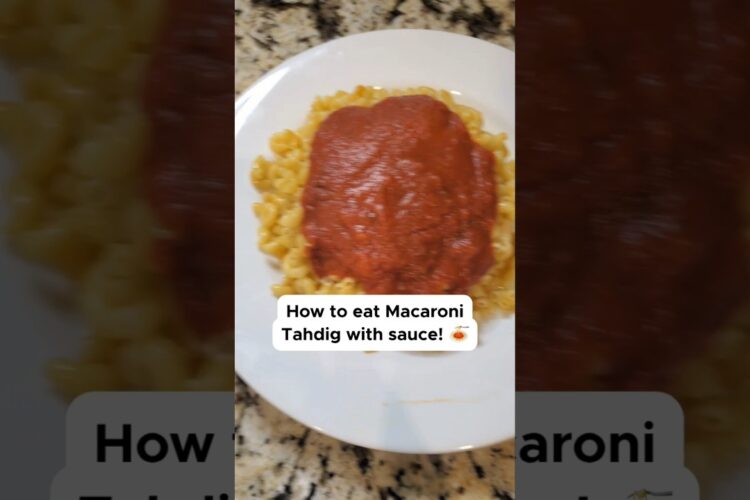 How to Eat Macaroni Tahdig with Sauce