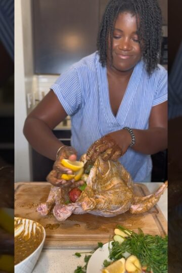 Made 3 Turkeys this season and every home RAVED about it! 🥰😊 #thanksgiving #turkey