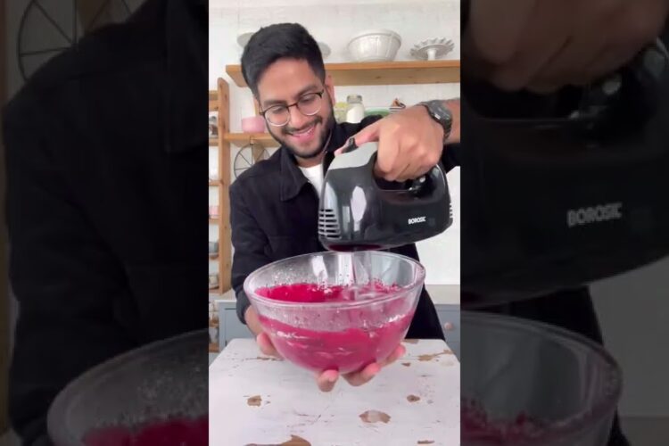 EGGLESS RED VELVET CAKE IN JUST *7 MINUTES* 🤯😱 | EGGLESS CAKE IN MICROWAVE