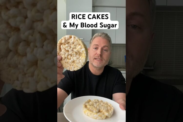 Rice cakes and my blood sugar.  #glucoselevels #bloodsugar #insulinresistance #ricecake