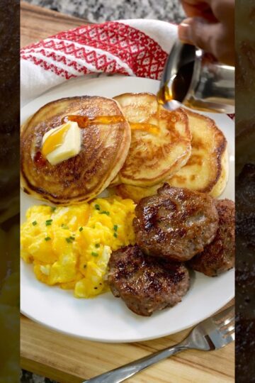 Fluffy Pancakes with Crispy Edges Recipe!