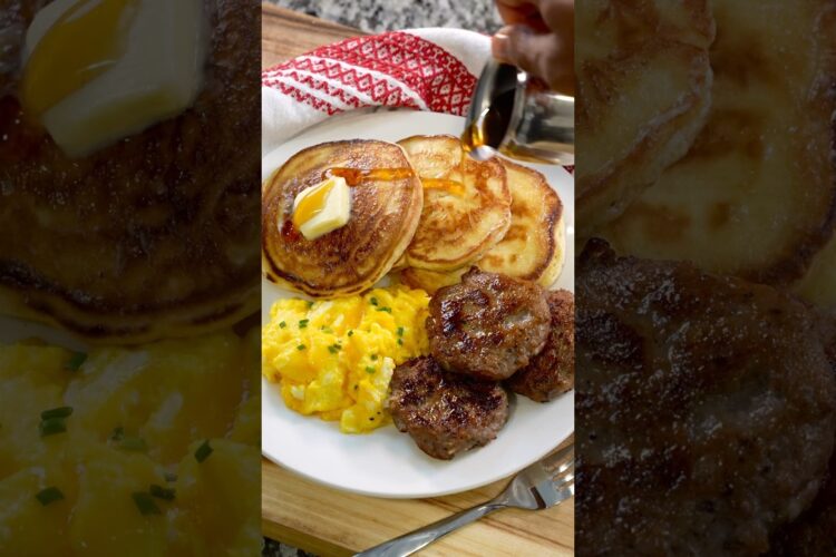 Fluffy Pancakes with Crispy Edges Recipe!