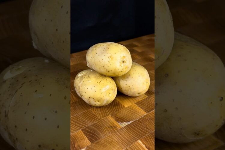 Super crispy potato crisps 🥔 #asmr #shorts #potato #chips