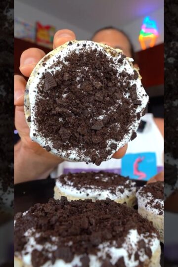 OREO Cheesecake Crumbl Cookies! Only 198 Calories (With 26g Protein 🤯)