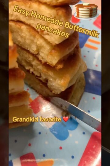 Buttermilk pancakes #buttermilkpancakes #pancakes#homeadefood #pancakerecipe #kidfood#bestfriends