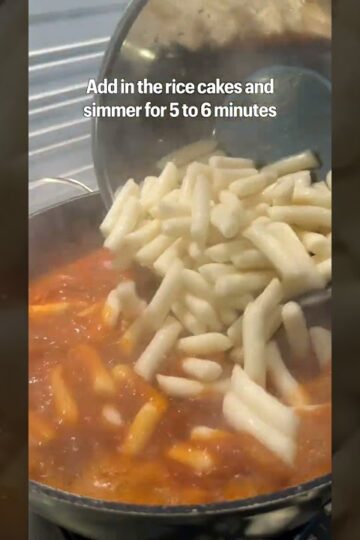 I made Tteokbokki because my husband was CRAVING 🔥