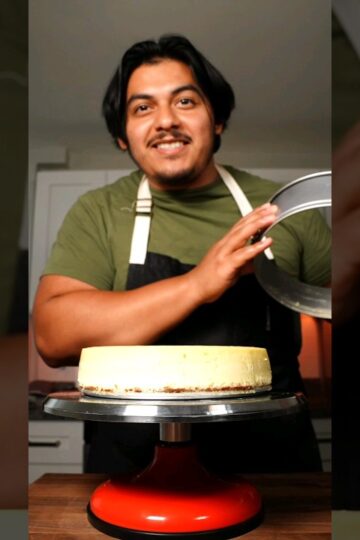 This cheesecake will cut you off on 5th Avenue. #cheesecake #dessert