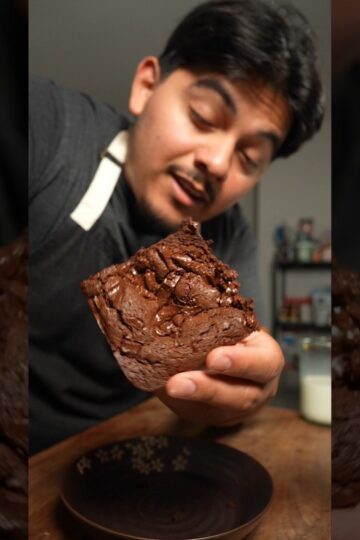 Brownies at MIDNIGHT bouta make a BOOM in ya belly. #brownie #dessert
