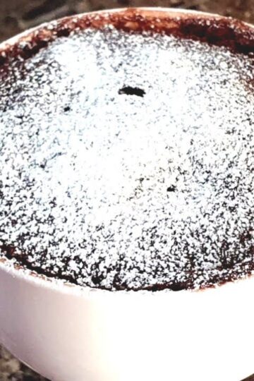 1 Minute Chocolate Mug Cake Recipe in Lock-down | Without Eggs and Butter