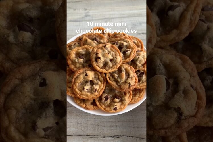 10 minute chocolate chip cookies! #easyrecipe #cookies