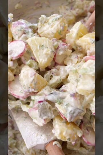 Creamy Dill Potato Salad (perfect for BBQs)