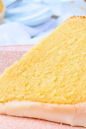 The secret ingredient in this BUNDT CAKE recipe is a game changer!