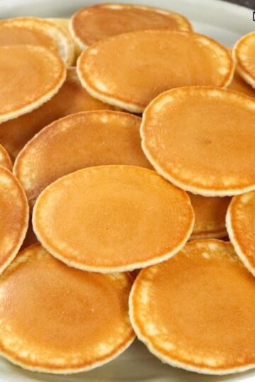 How to Make Homemade Pancakes | Easy Mini Pancake Recipe