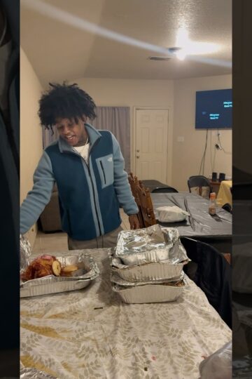 Black People only care about the FOOD on Thanksgiving