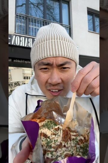First Time Trying LOADED CHIPS 💥❗️#loadedchips #doritos #germany #eatingshowasmr #trending