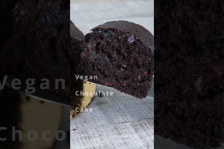 Super Moist Chocolate Cake | No Egg No Milk No Butter Cake.#chocolatecake #egglesscake #vegancake