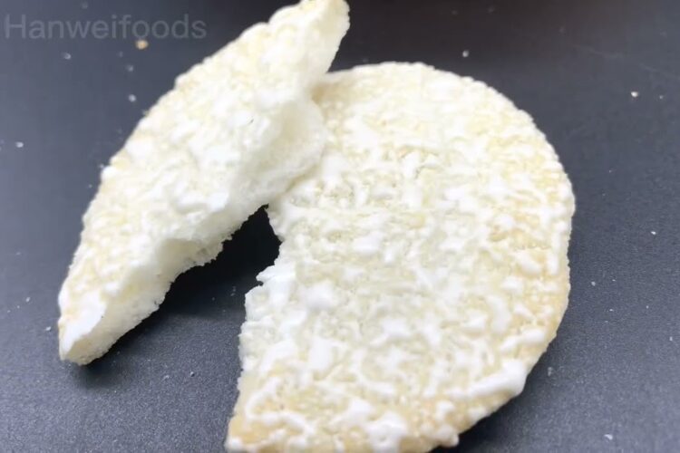 High Quality Roasted Sweet Biscuit with Sugar Frosting Korean Rice Crackers Snacks