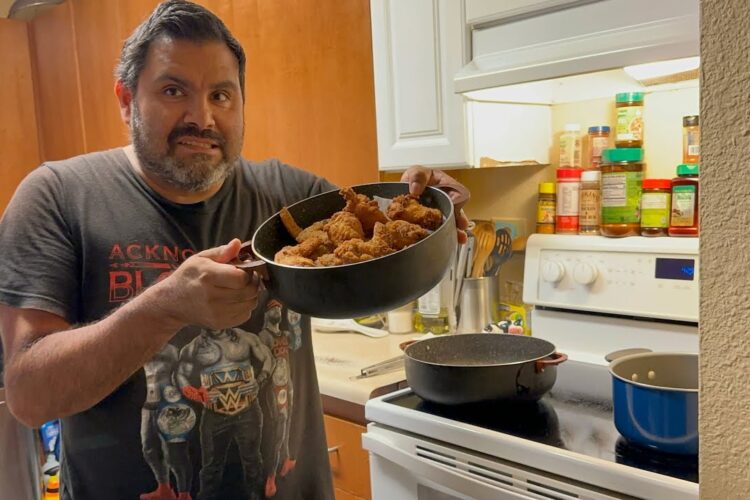 Cocinando aquí unos Chicken, Wings de rechupete, Tio, churros de Toluca