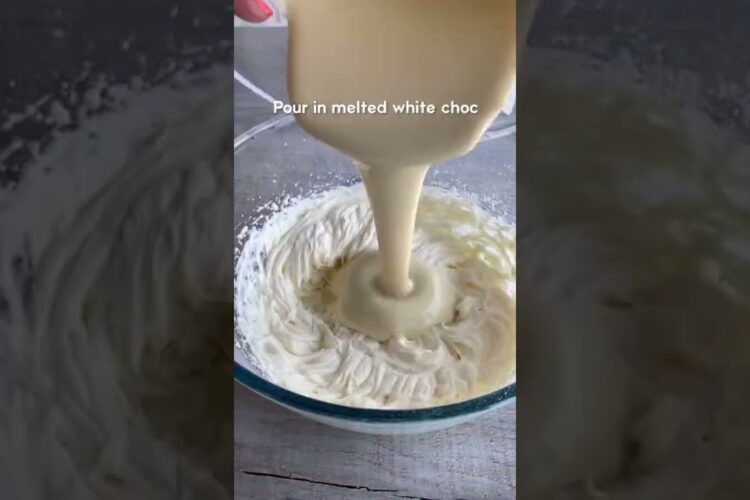 White chocolate Oreo cheesecake ASMR