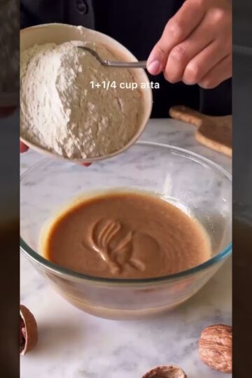 *NO MAIDA, NO REFINED SUGAR*  DATE & WALNUT CAKE | EGGLESS DATE  & WALNUT CAKE AT HOME #shorts