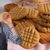 Easy Delicious Peanut Butter Cookies
